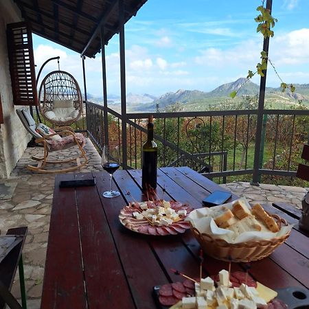 Banjo Rustic House Lake View Virpazar Bagian luar foto